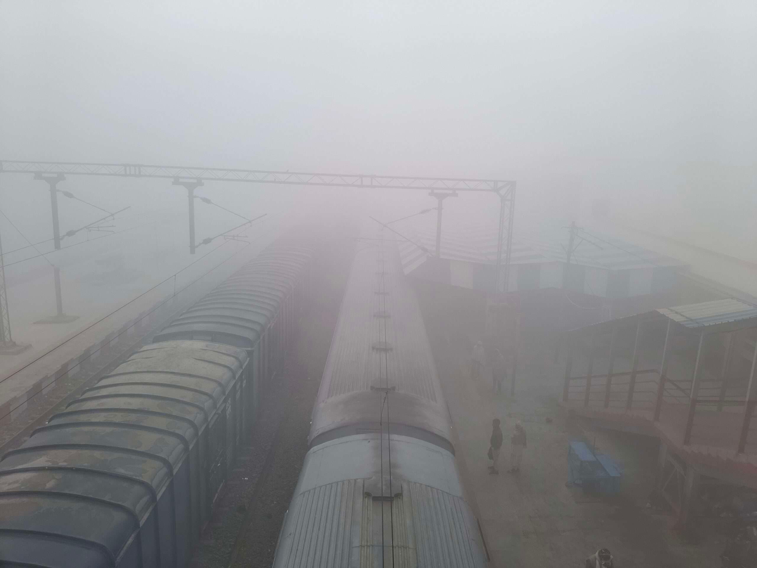 ठंड का कहर, बदली जाये स्कूलों की समय सारिणी