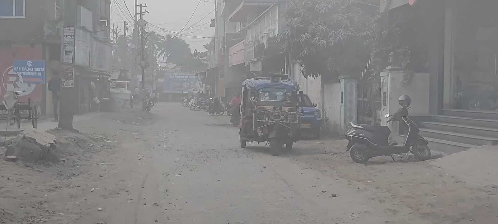 ठंड की मार से कांपा मधेपुरा, पछुआ हवा से बढ़ी कनकनी