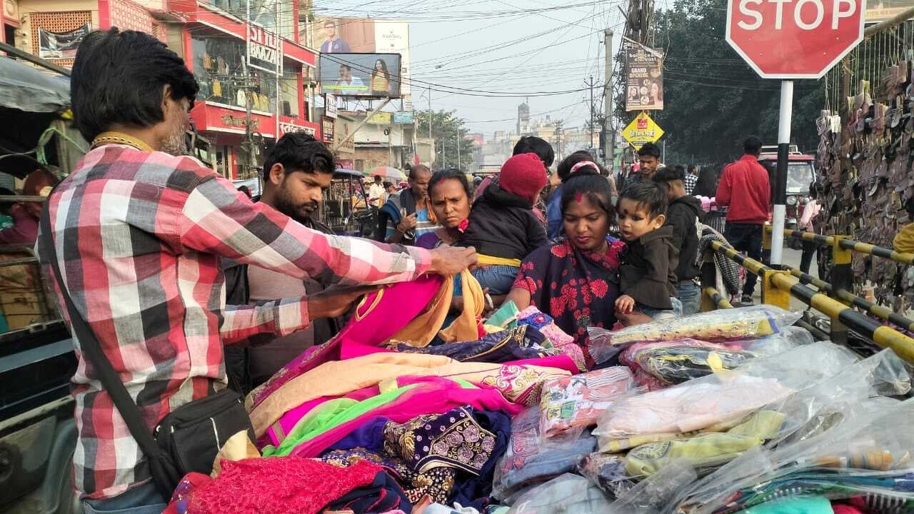 इस साल का सबसे ठंड भरा रहा दिन, पूरे दिन सूर्यदेव के नहीं हुए दर्शन, लोग हुए परेशान