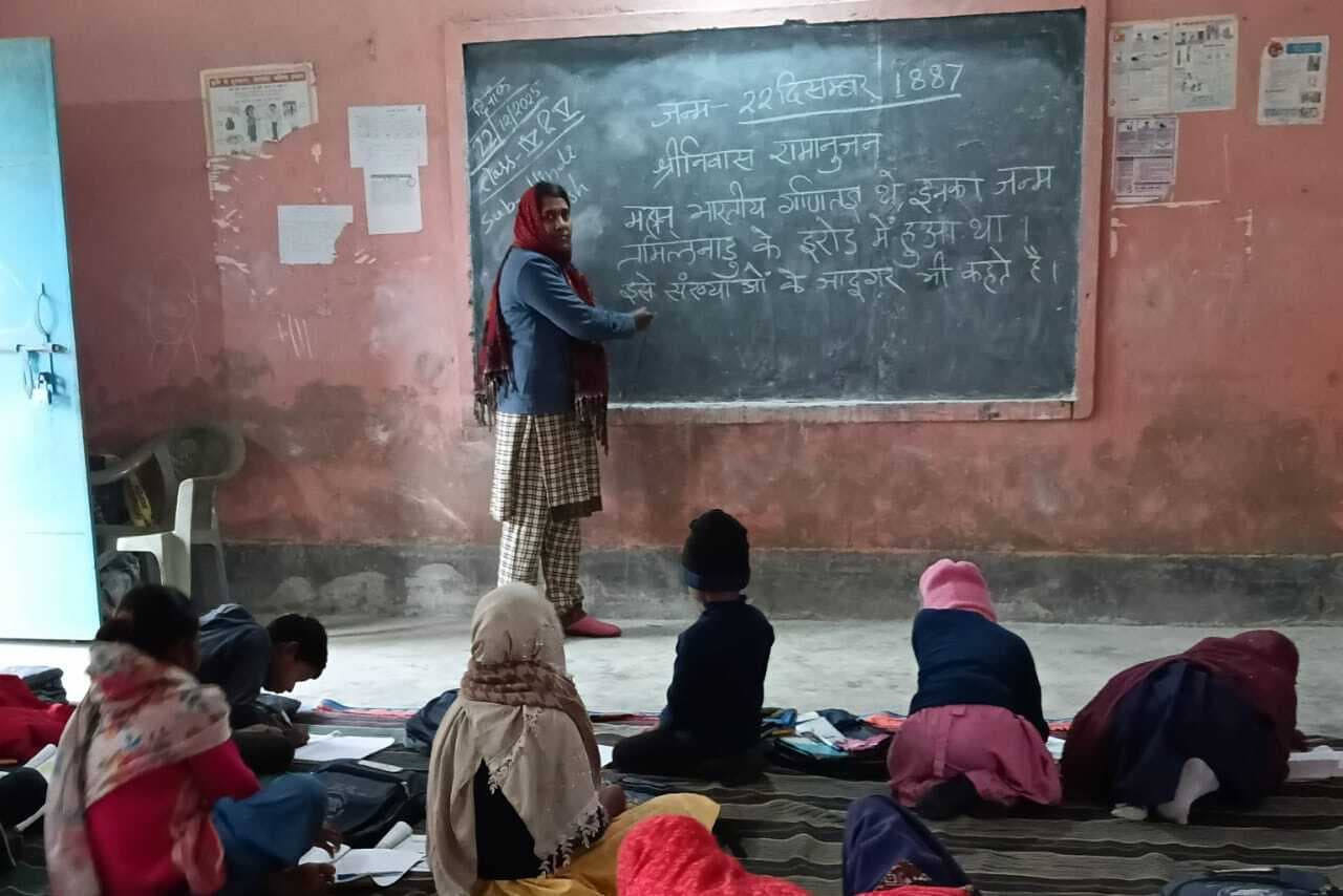 महान गणितज्ञ श्रीनिवास रामानुजन की जयंती मनायी गयी