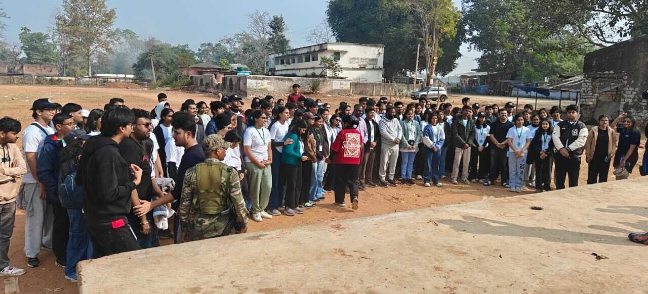 स्कूली विद्यार्थियों ने देखी ग्रामीण अर्थव्यवस्था और संस्कृति