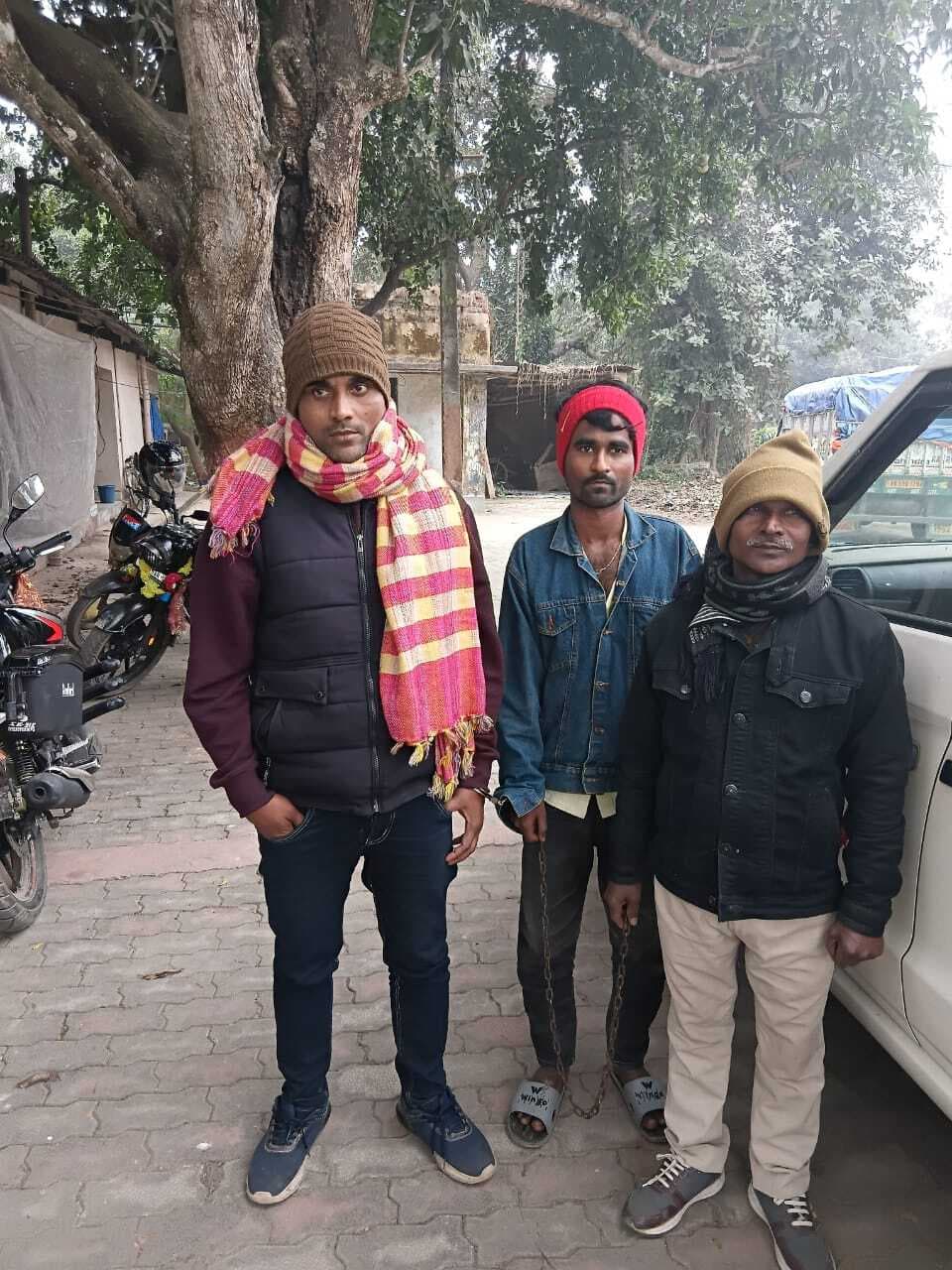 सीसीटीवी फुटेज के आधार पर चोरी में शामिल दो गिरफ्तार