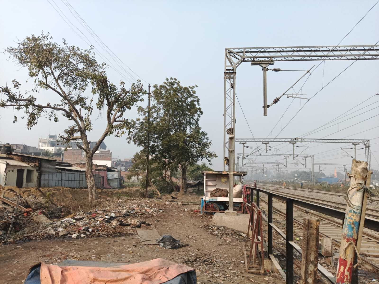 बंगाली बाजार रेलवे फाटक संख्या 31 से 32 तक 575 मीटर लंबी बनेगी सड़क