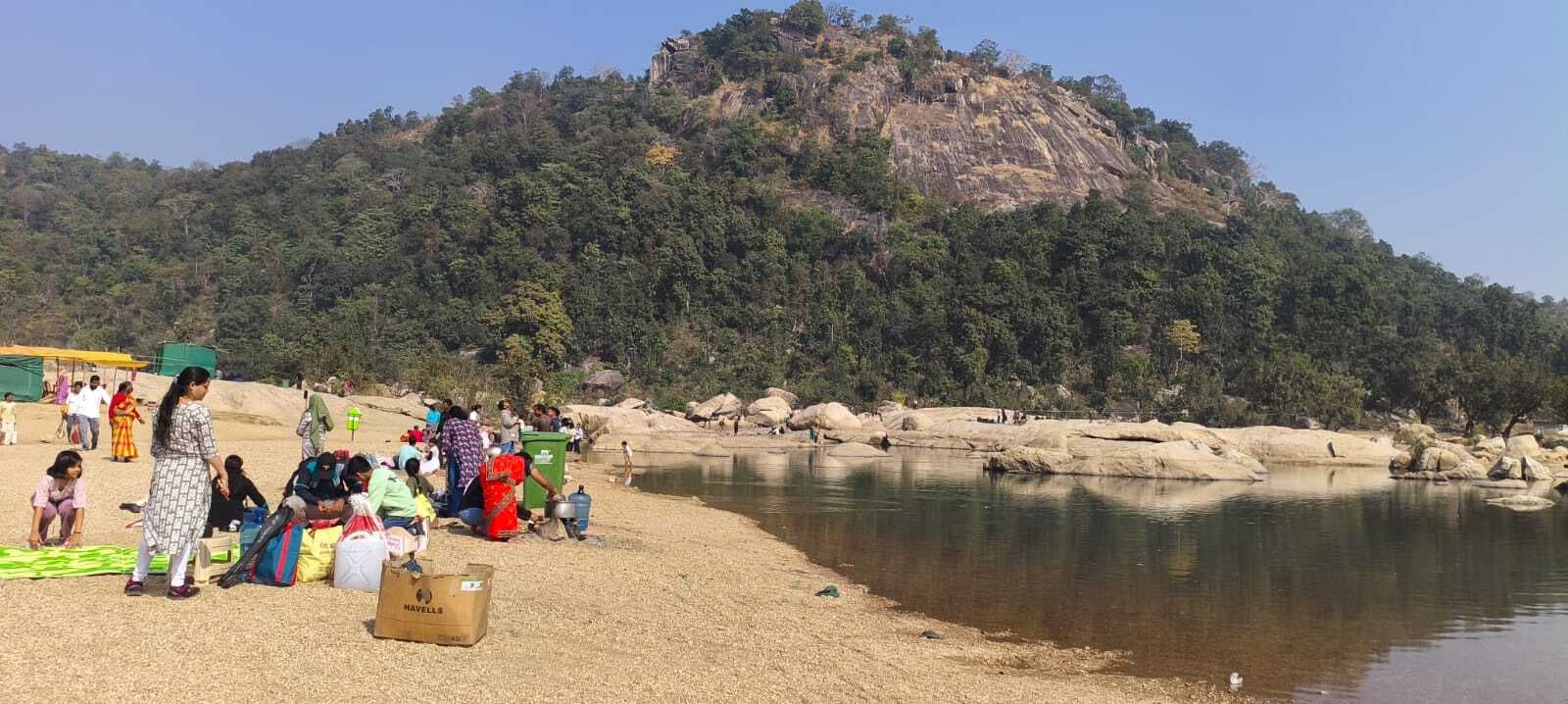 रीमिक्स फॉल की वादियां है आकर्षण का केंद्र