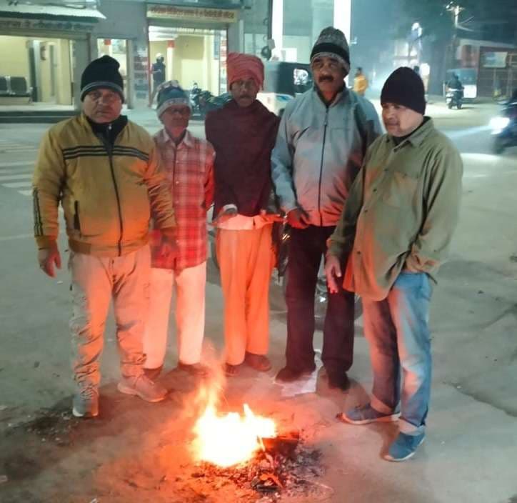 अगले सात से आठ दिनों तक जिलेवासियों को ठंड से नहीं मिलेगी राहत