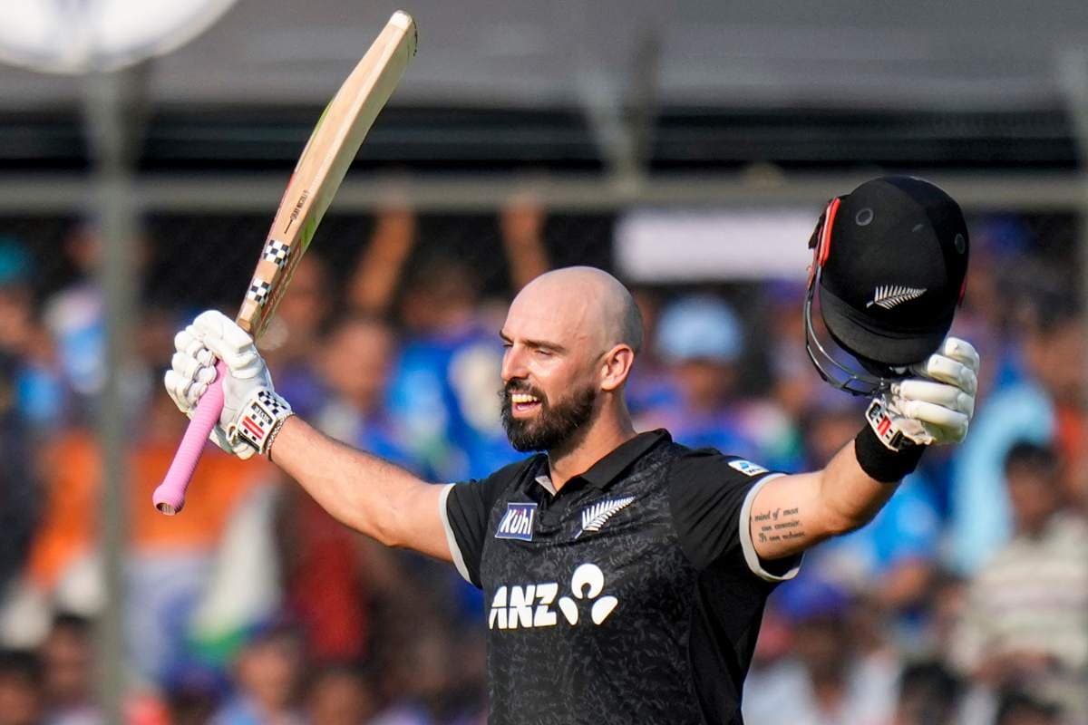 Daryl Mitchell Century: इंदौर में मिचेल ने लगाई सेंचुरी, भारत के खिलाफ चौथी बार किया यह कारनामा