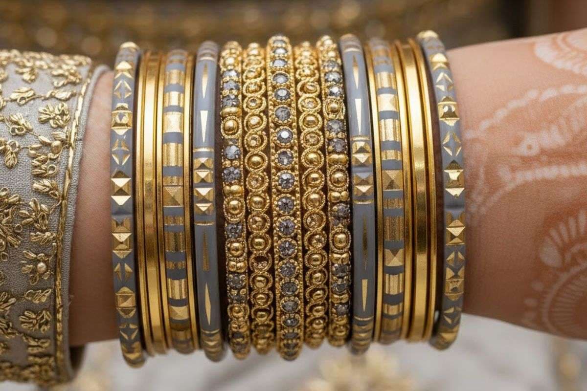 Gray and Gold Artificial Chura Design