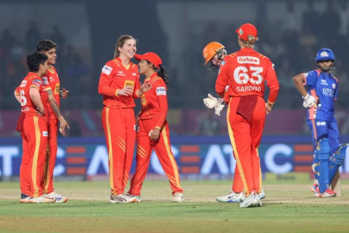 WPL 2026: गुजरात जाएंट्स की शानदार जीत, मुंबई को पटखनी देकर एलिमिनेटर में मारी एंट्री