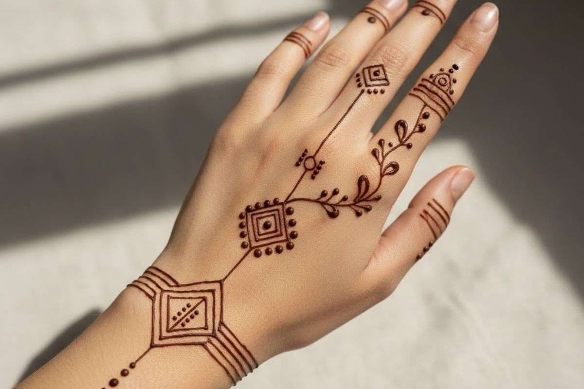 Minimalist Mehndi Design