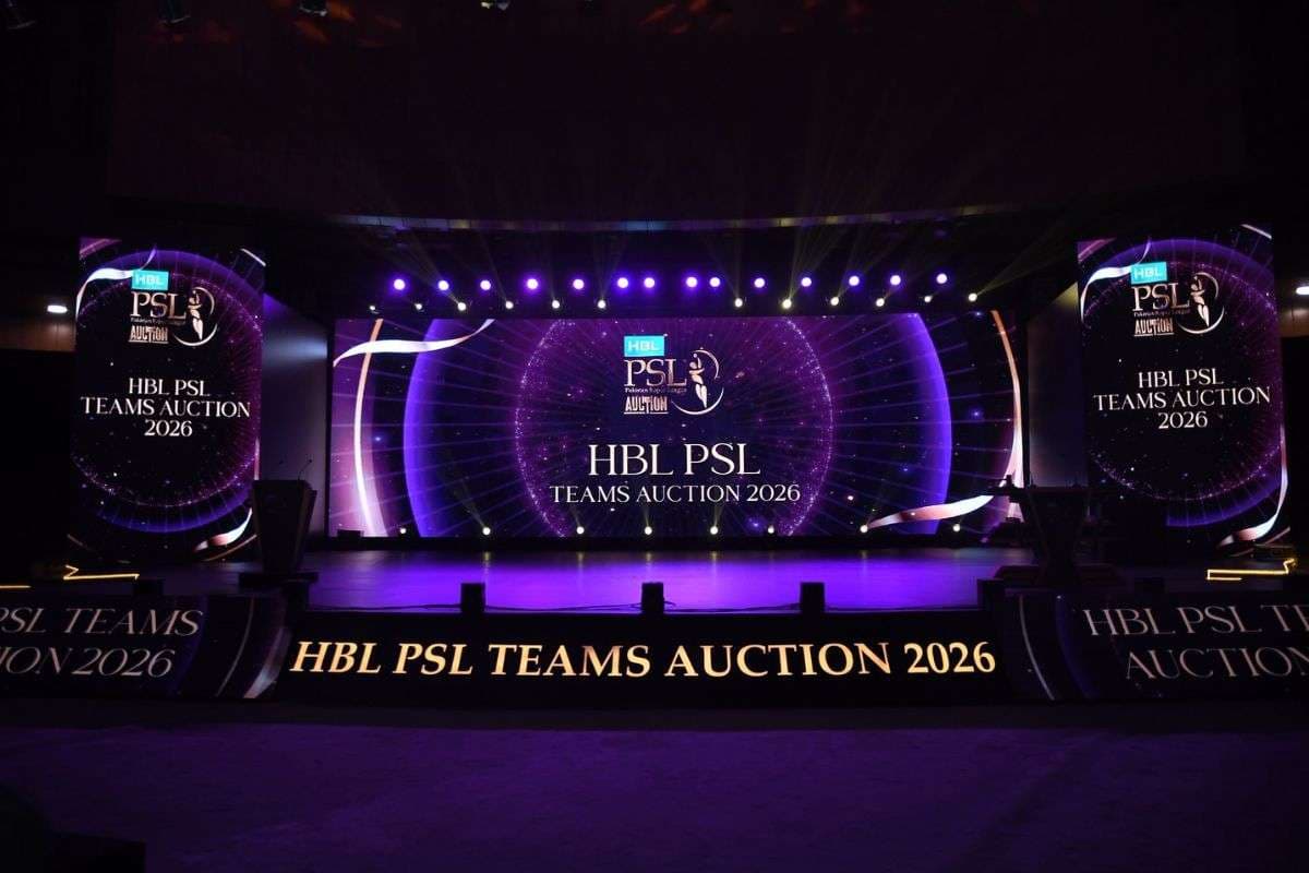 पाकिस्तान की औकात आई सामने, IPL के सामने बौना साबित हुआ PSL; महज 115 करोड़ में बेच दी दो टीमें