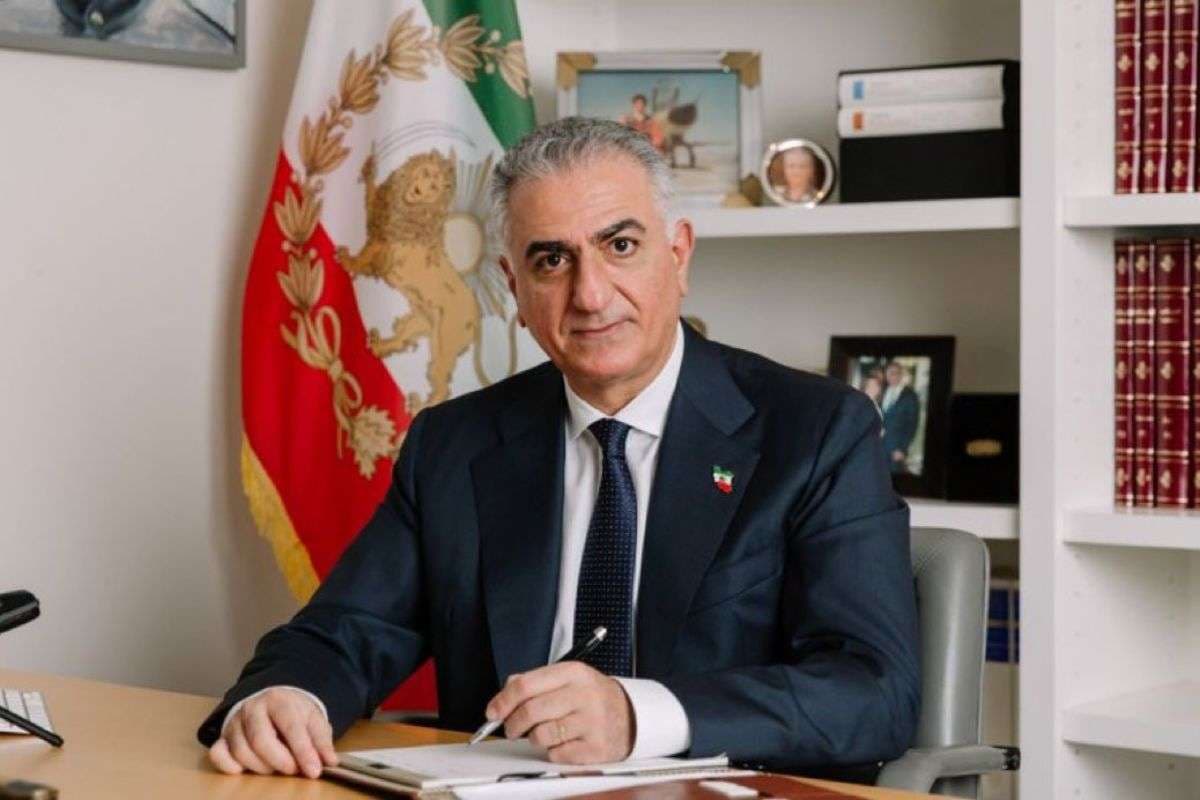 ‘सड़कों से मत हटो’, आपने सत्ता की नींव हिला दी… निर्वासित प्रिंस रजा पहलवी का बड़ा ऐलान- हम ईरान वापस लेंगे