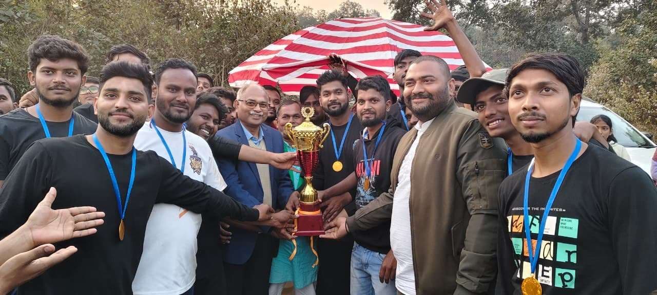 Bokaro News : केकेआर असनापानी की टीम ने जीता खिताब