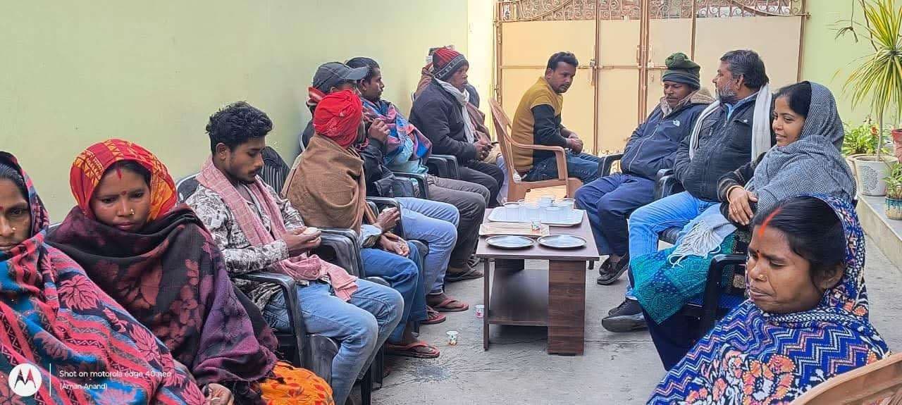 विधायक ने क्षेत्र के लोगों की सुनीं समस्याएं