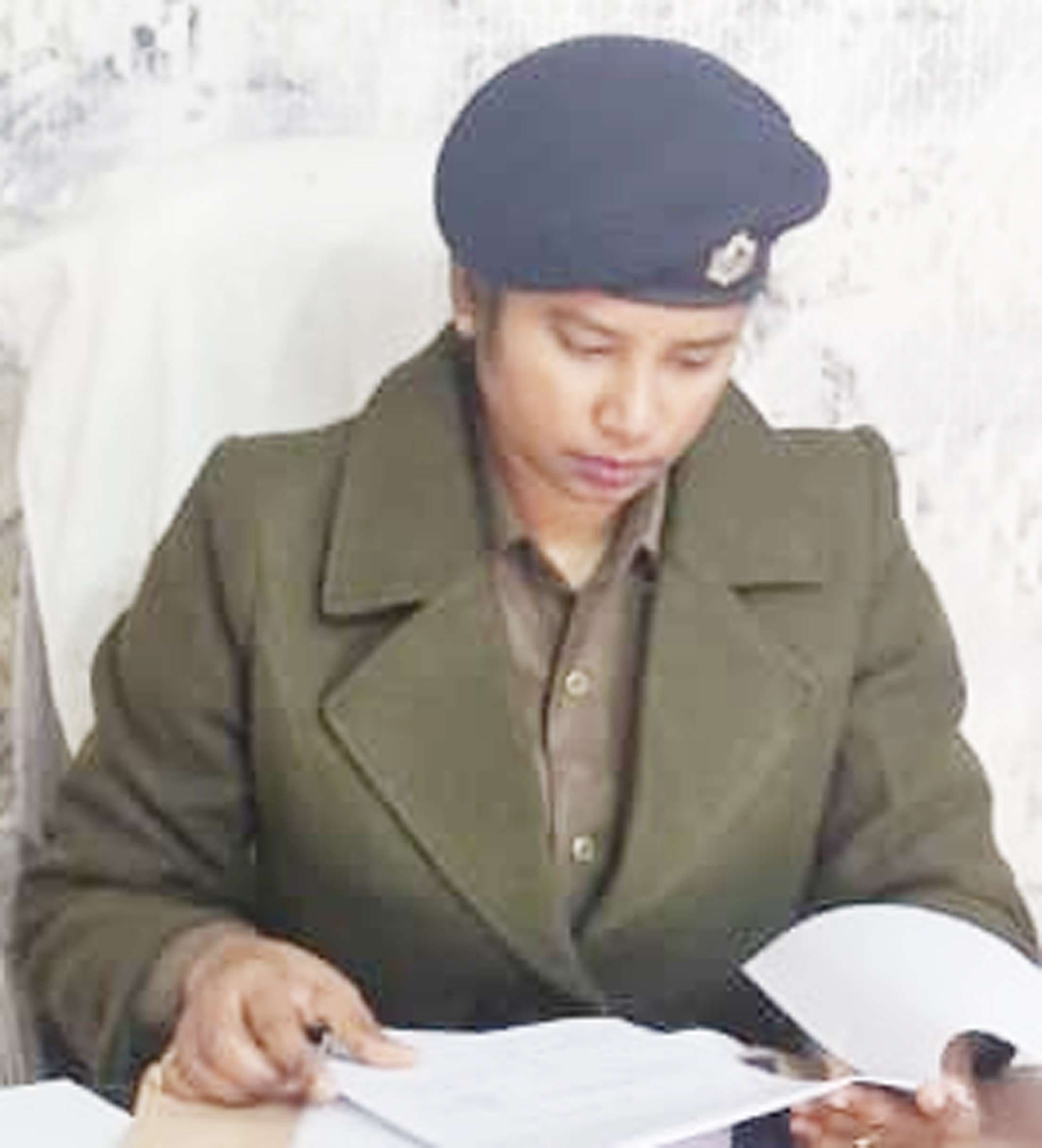 बरौली थाने में नये थानाध्यक्ष के रूप में अलका सिन्हा ने किया योगदान