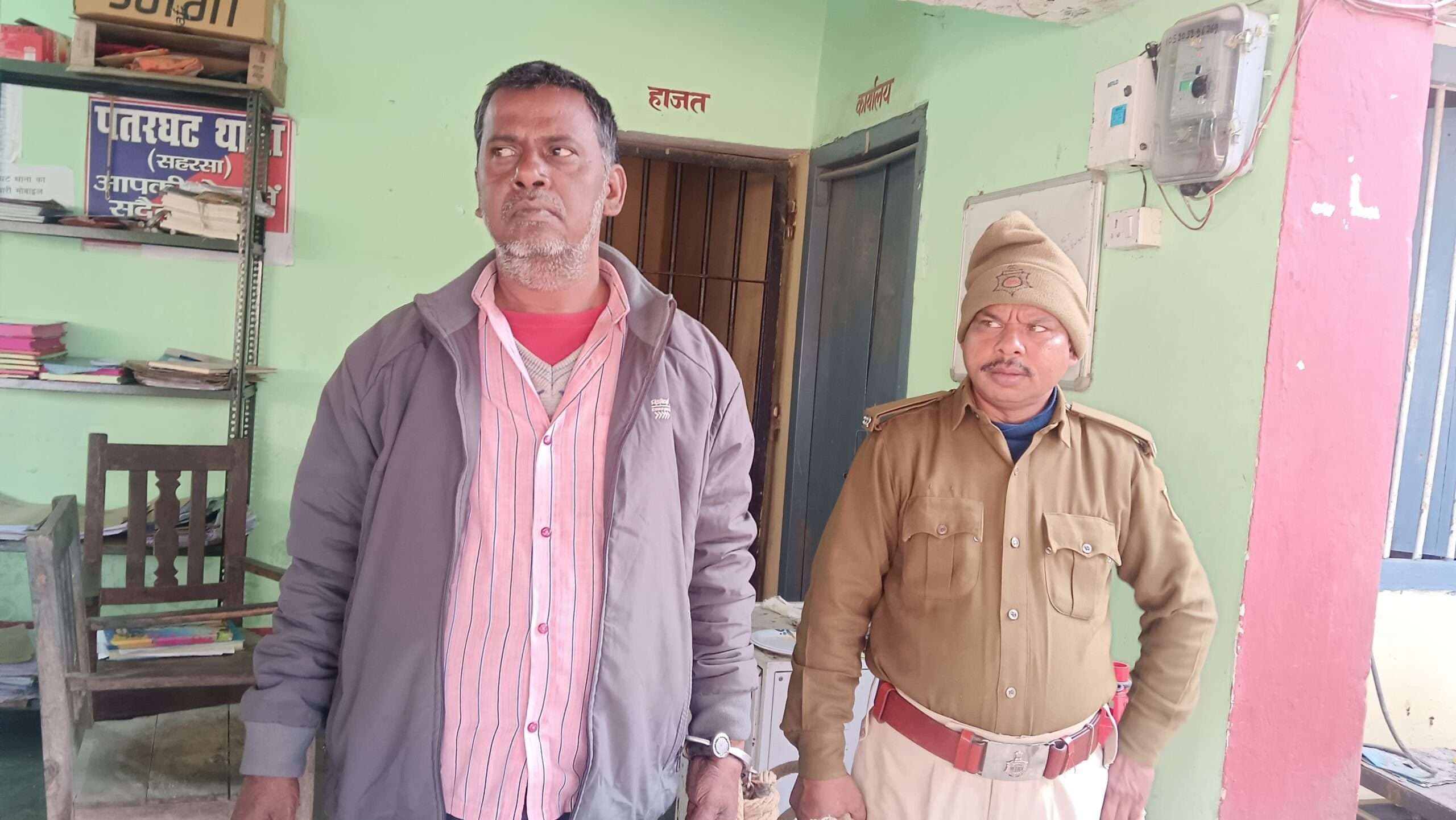 12 लीटर देसी चुलाई शराब के साथ शराब तस्कर गिरफ्तार