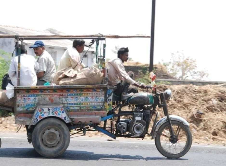 बिना रजिस्ट्रेशन-बीमा के चल रही जुगाड़ गाड़ियां