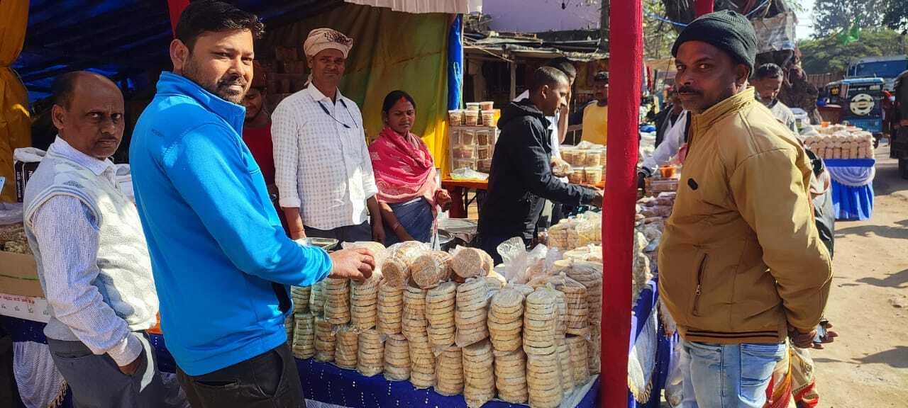 मकर संक्रांति को लेकर खूब बिके तिलकुट