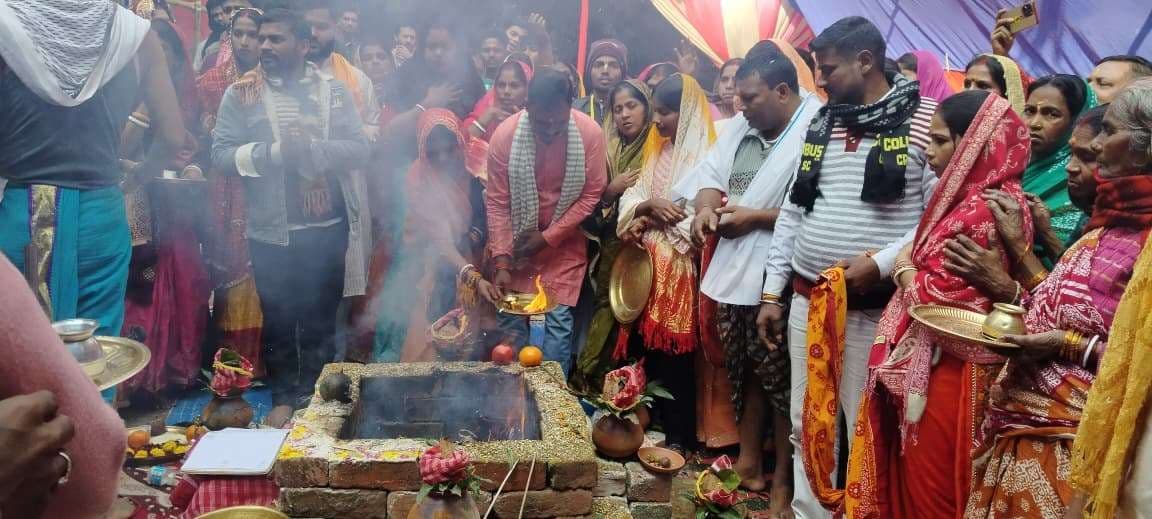 सात दिवसीय श्रीमद्भागवत कथा हवन के साथ संपन्न