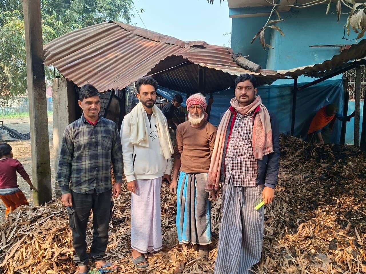 रैयांपुर में आग लगने से एक घर जलकर राख