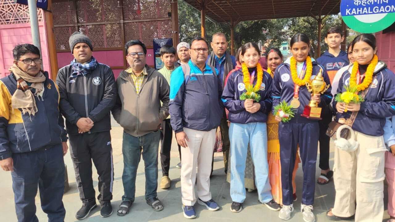 Bhagalpur news डीएवी की छात्राओं ने स्वर्ण सहित तीन पदक जीत रचा इतिहास