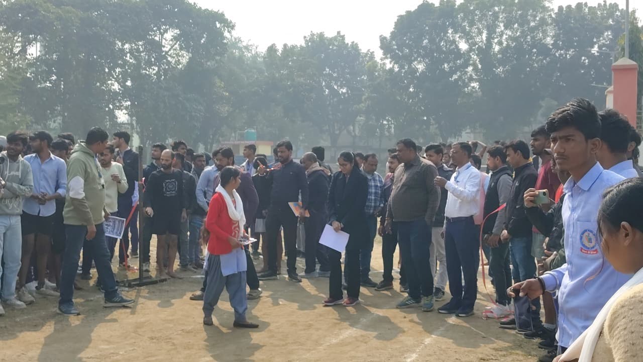 चार सौ मीटर में खुशीलाल व अंकुश आठ सौ मीटर में रहे अव्वल