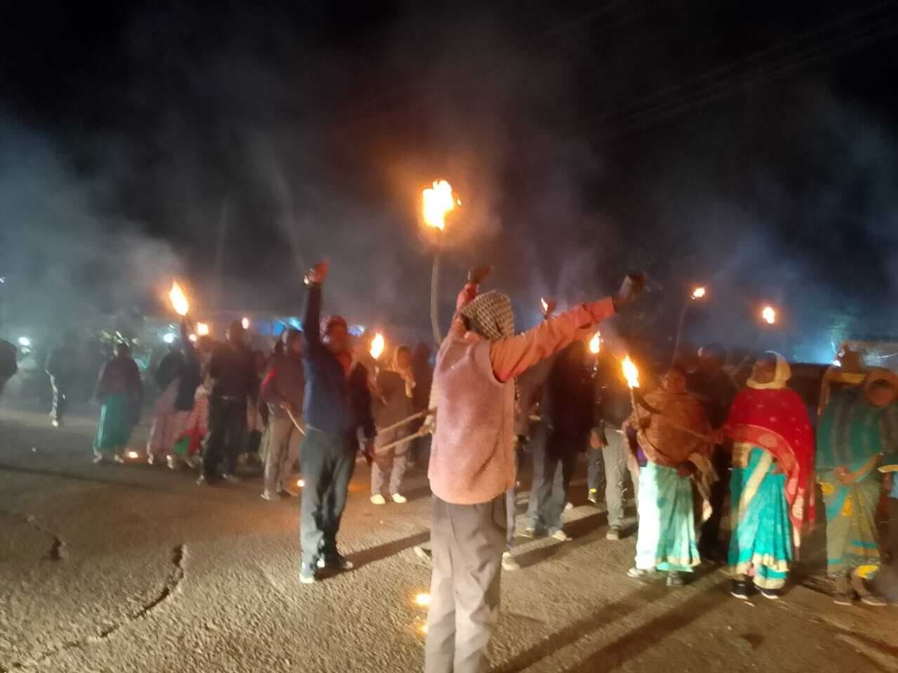 खूंटी, कर्रा व अड़की में निकाला मशाल जुलूस, झारखंड बंद आज