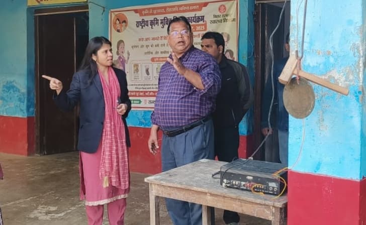 मौलबी व फोकानिया परीक्षा शुरू, एसडीओ ने किया निरीक्षण