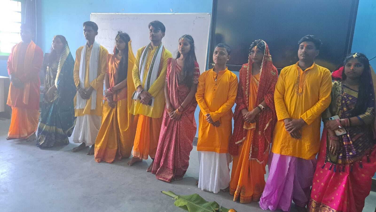 नाटक से समाज की कुरीतियों पर किया प्रहार