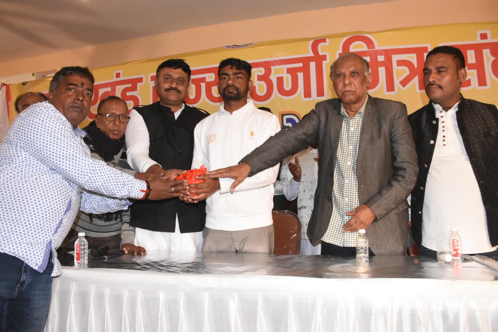 Dhanbad News: ऊर्जा मित्रों के भविष्य पर मंथन, गूंजा बेरोजगारी का मुद्दा