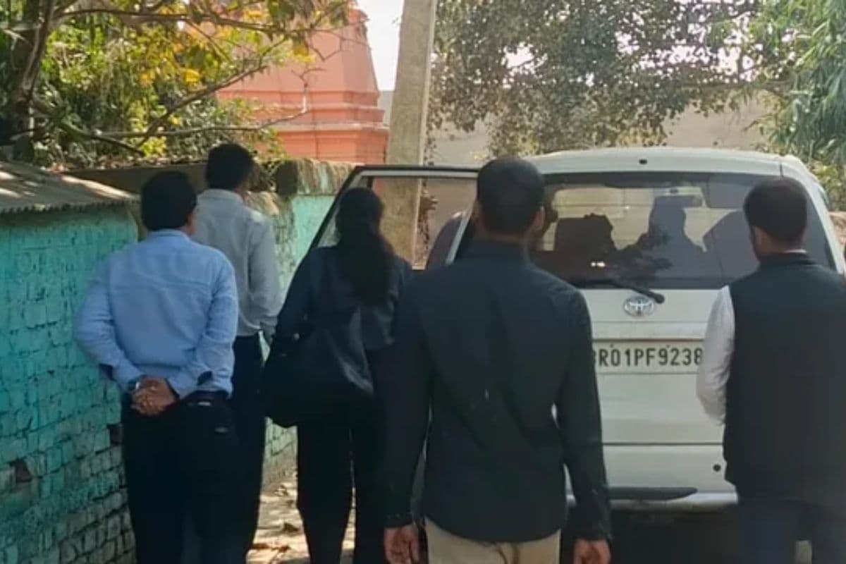 पटना हॉस्टल कांड: तीसरी बार जहानाबाद पहुंची सीबीआई, मामा के घर हुई घंटों पूछताछ