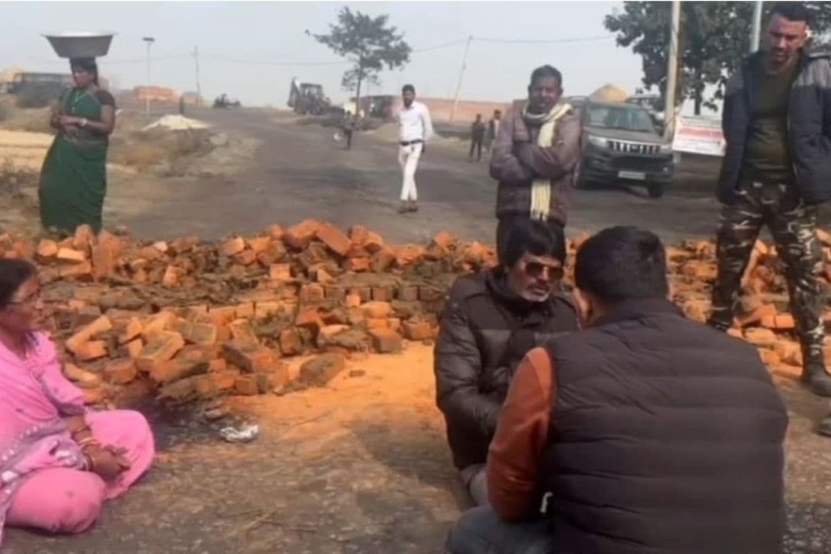 हजारीबाग में पूर्व मंत्री योगेंद्र साव और उनकी पत्नी हिरासत में, हाई-वोल्टेज ड्रामा के बाद पुलिस का बड़ा एक्शन