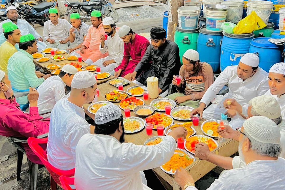 रोजेदारों ने खोला पहला रोजा, जानें 19 फरवरी से 20 मार्च तक सेहरी और इफ्तार का सही समय