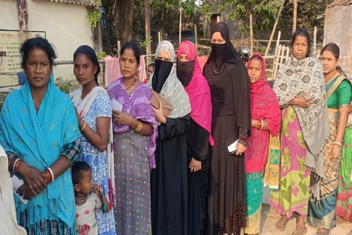 झारखंड में फीका रहा मतदान, मगर सरायकेला में 1 बजे तक 47.57% वोटिंग