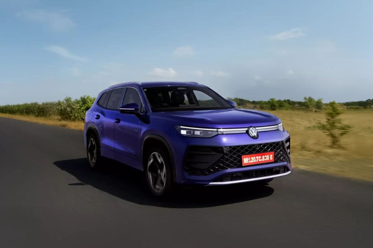 46.99 लाख रुपये में लॉन्च हुई Volkswagen Tayron R-Line, देखें फीचर्स