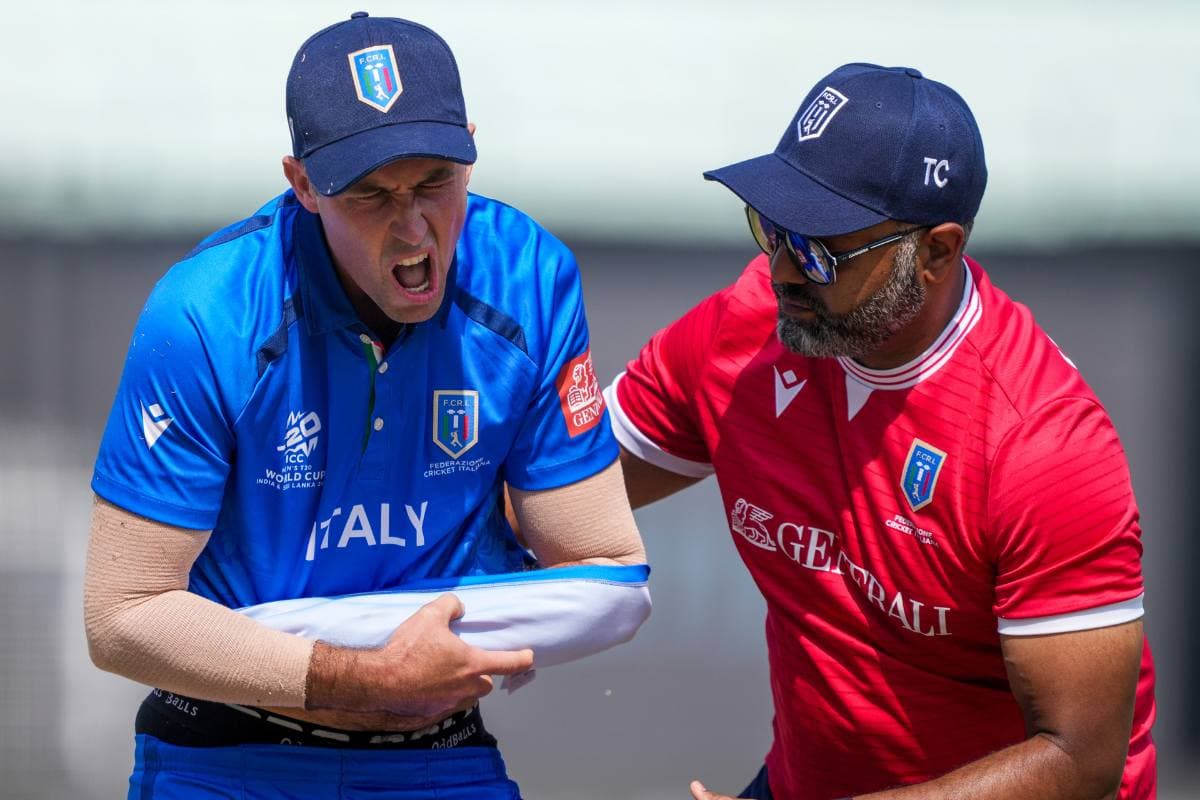 इटली को लगा झटका, कप्तान वेन मैडसन पहले ही मैच में बाहर, स्कॉटलैंड ने दिया 208 का टारगेट