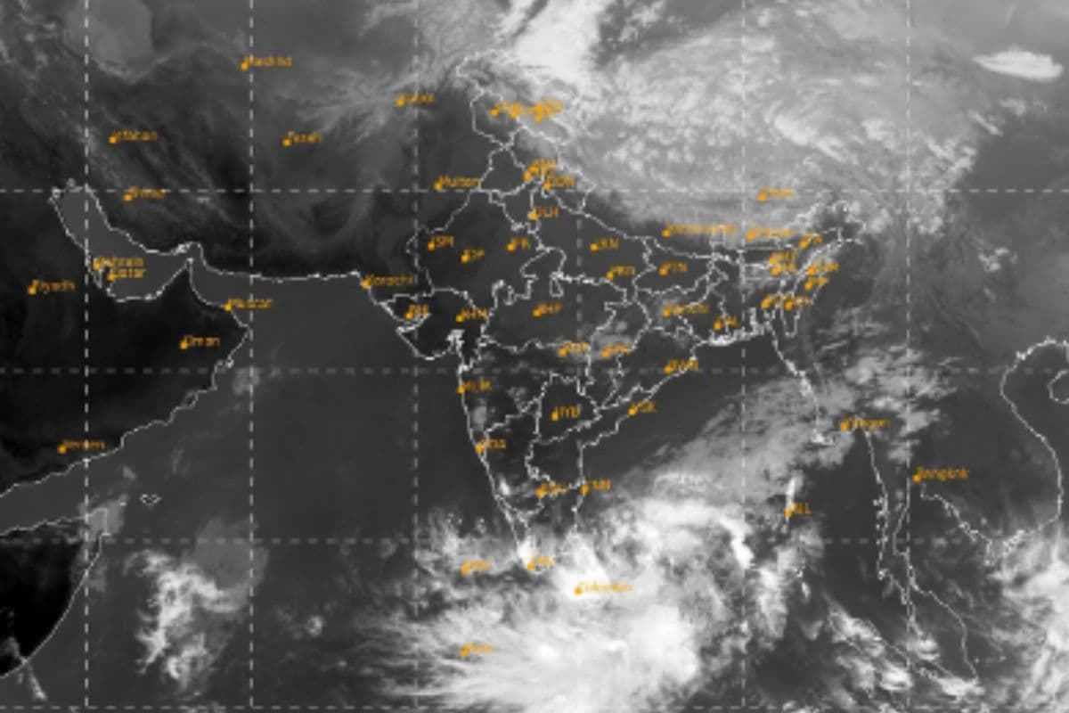 करवट ले रहा बंगाल का मौसम, दार्जिलिंग से कोलकाता तक चढ़ा तापमान, वर्षा-वज्रपात का येलो अलर्ट