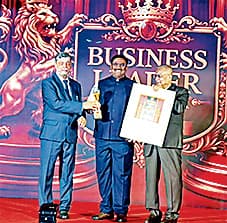 इसीएल के सीएमडी सतीश झा को मिला बिजनेस लीडर ऑफ दि इयर का अवॉर्ड