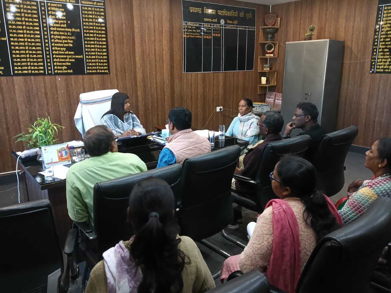 प्रखंडस्तरीय स्टीयरिंग सह मॉनिटरिंग कमेटी की बैठक