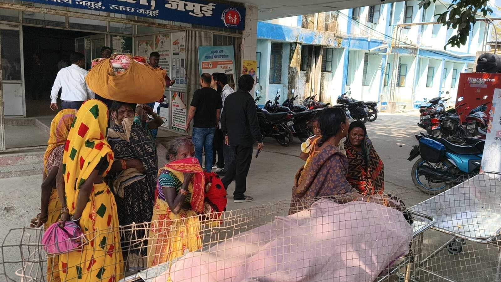 इलाज के दौरान मूक-बधिर दिव्यांग महिला की मौत, परिजनों ने लगाया लापरवाही का आरोप