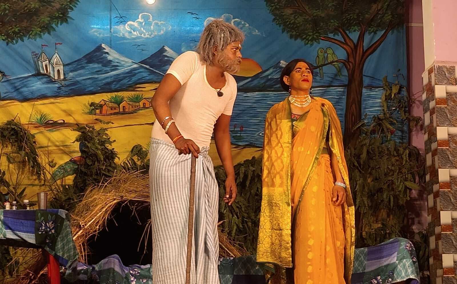 महाशिव महोत्सव सोंडीहा मेले में नाट्य कला का प्रदर्शन