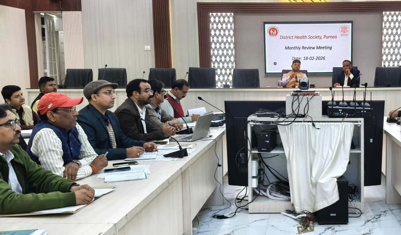 आम नागरिकों को ससमय सुरक्षित व सुलभ स्वास्थ्य सेवाएं हो उपलब्ध : डीएम