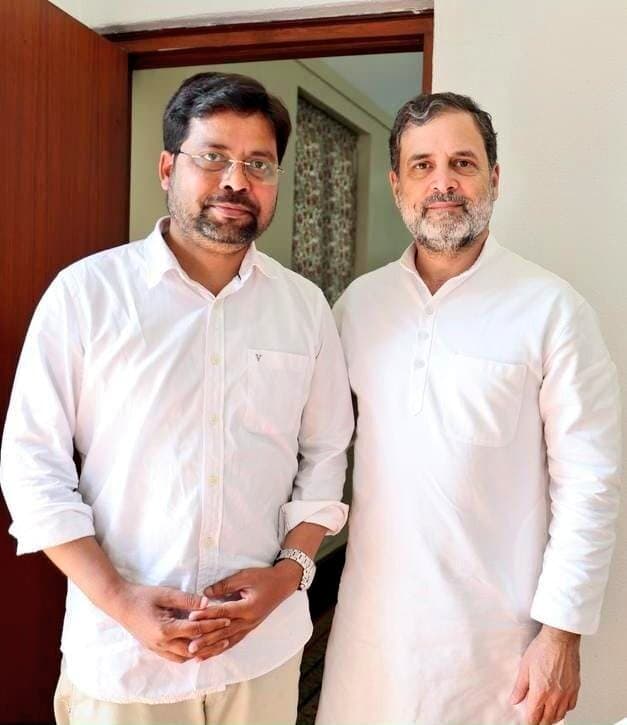 कांग्रेस नेता अनुपम ने राहुल गांधी से की मुलाकात