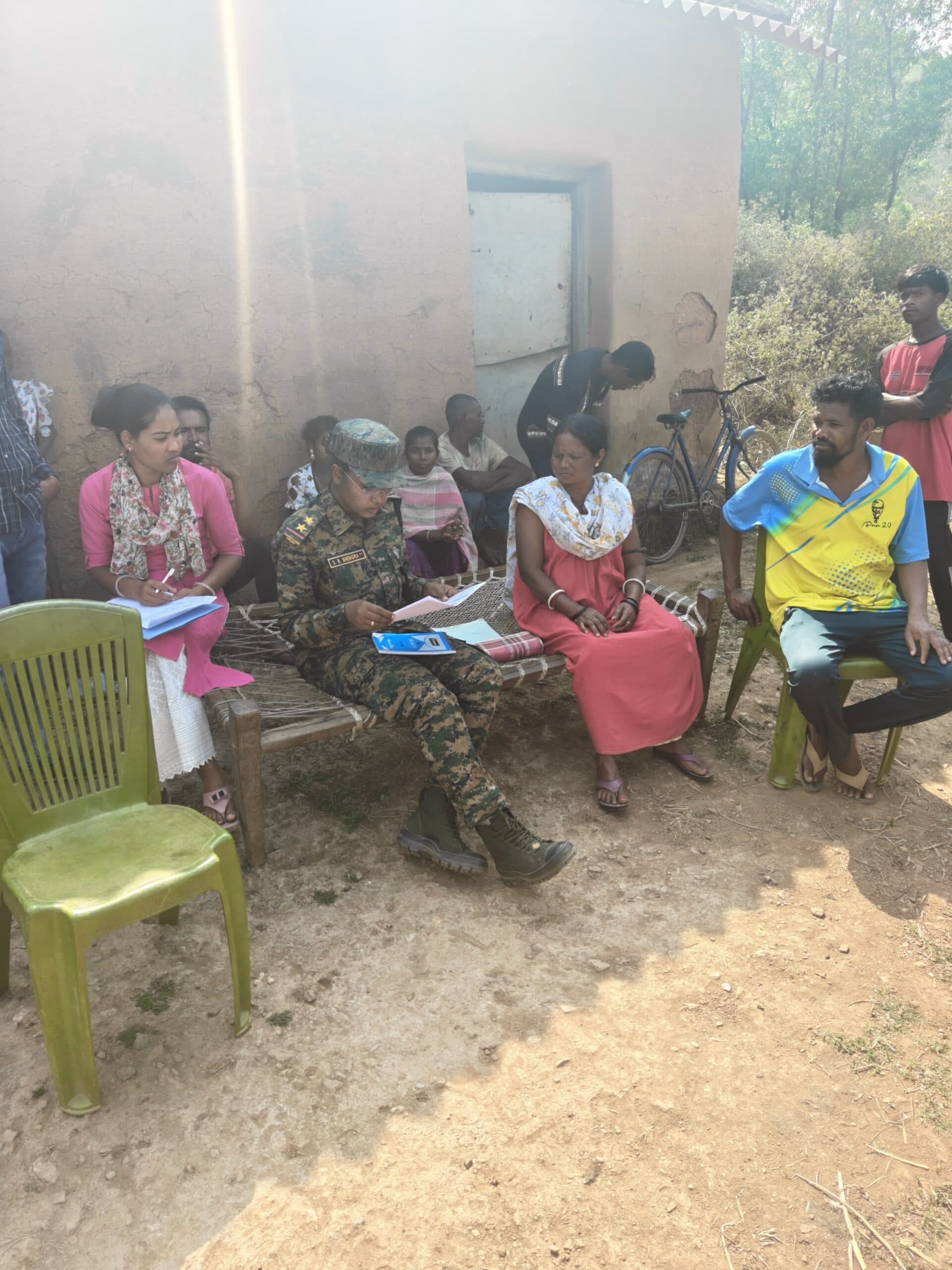 Chaibasa News : केरल में स्टार फुटबॉलर बना राजा ब्लास्टर एफसी के लिए खेल रहा