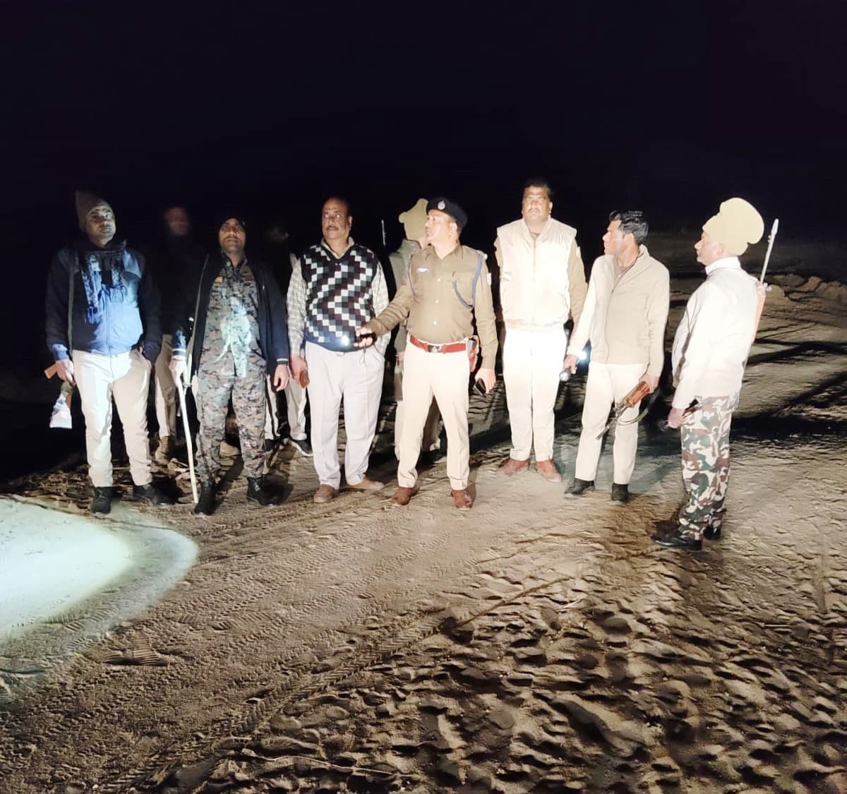 किसी भी कीमत पर प्रतिबंधित बालू घाटों से नहीं होने दिया जाएगा अवैध खनन : थानाध्यक्ष