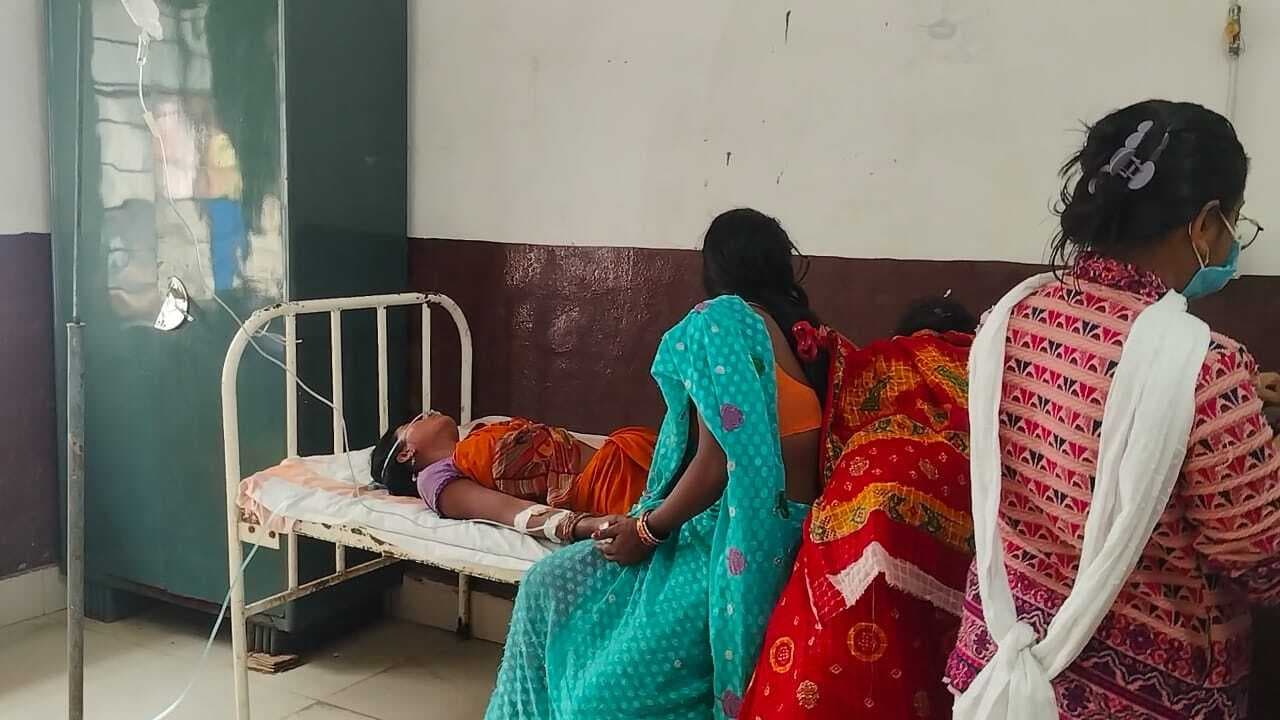 सड़क दुर्घटना में महिला गंभीर रूप से जख्मी