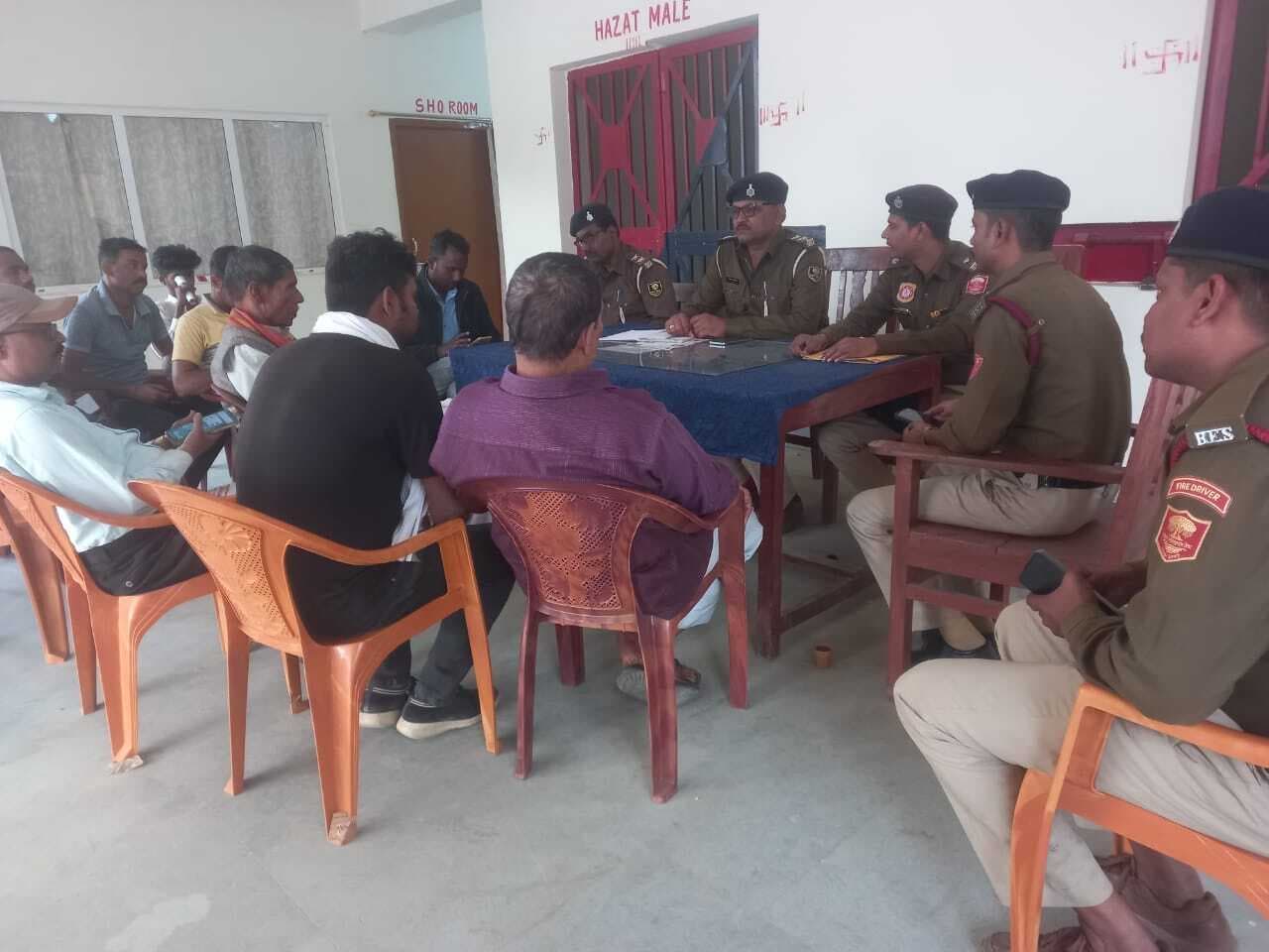 होलिका दहन को लेकर अग्निशामक विभाग ने लोगों को किया जागरूक