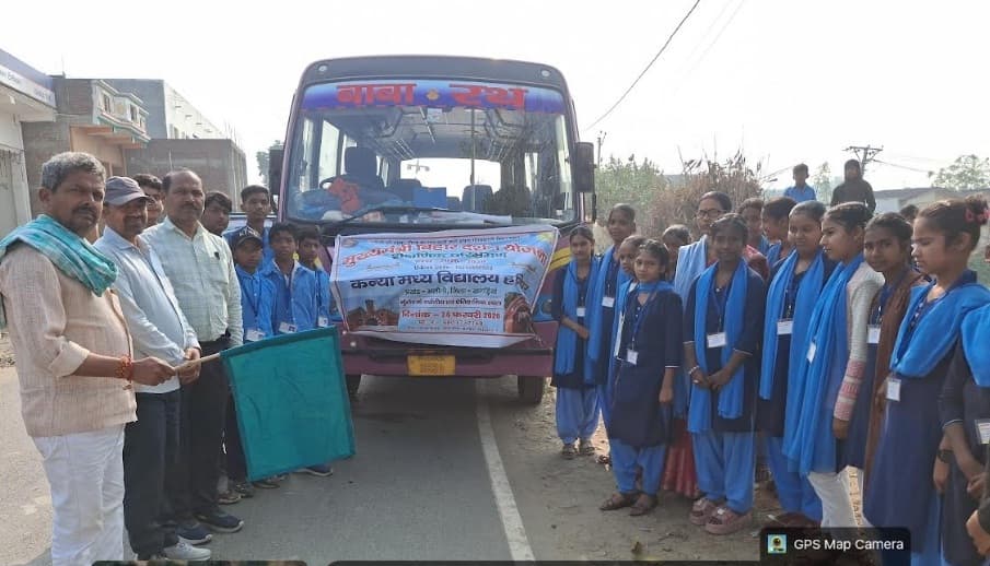 मुख्यमंत्री बिहार दर्शन योजना के तहत छात्र-छात्राओं काे कराया गया शैक्षणिक भ्रमण