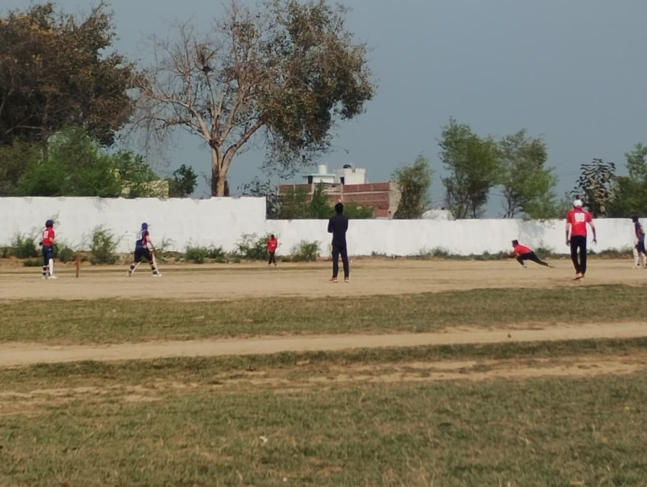 सीनियर डिवीजन क्रिकेट लीग में रॉयल ने दीव को 132 रनों से हराया