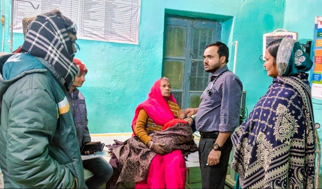 कीटनाशक खाने से मासूम बच्ची की हालत नाजुक, हायर सेंटर रेफर