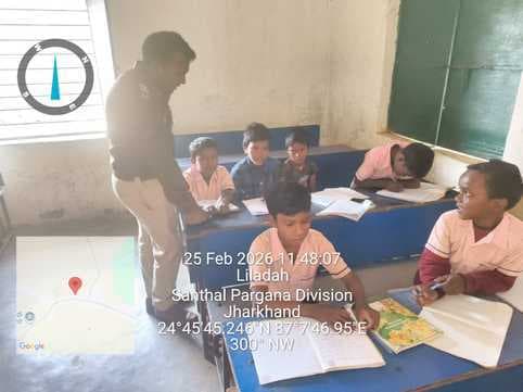 डायल 112, ट्रैफिक नियमों और शैक्षिक विषयों पर बच्चों की दी गयी जानकारी